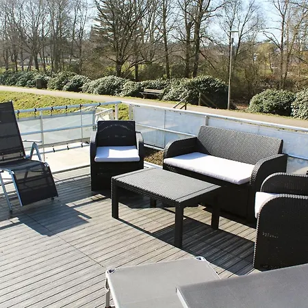 Úszó hotel Hb 8 - Hausboot Bad Bederkesa